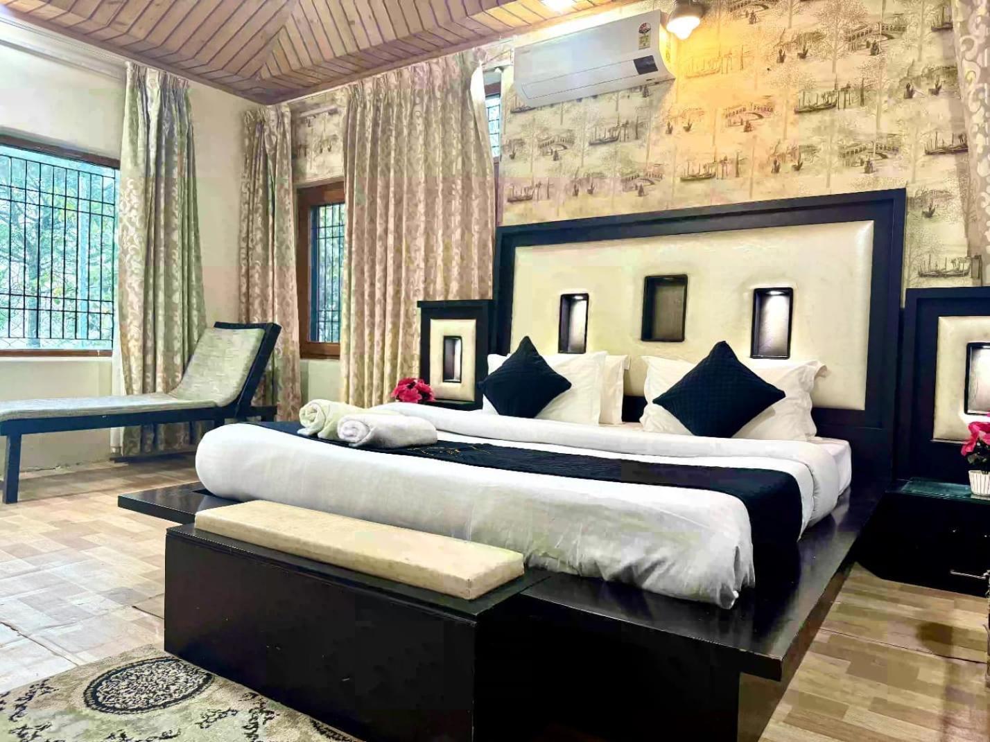 The Summer House Kasauli I Party & Music I Sky Bonfire I Managed By Exotic Stays Экстерьер фото