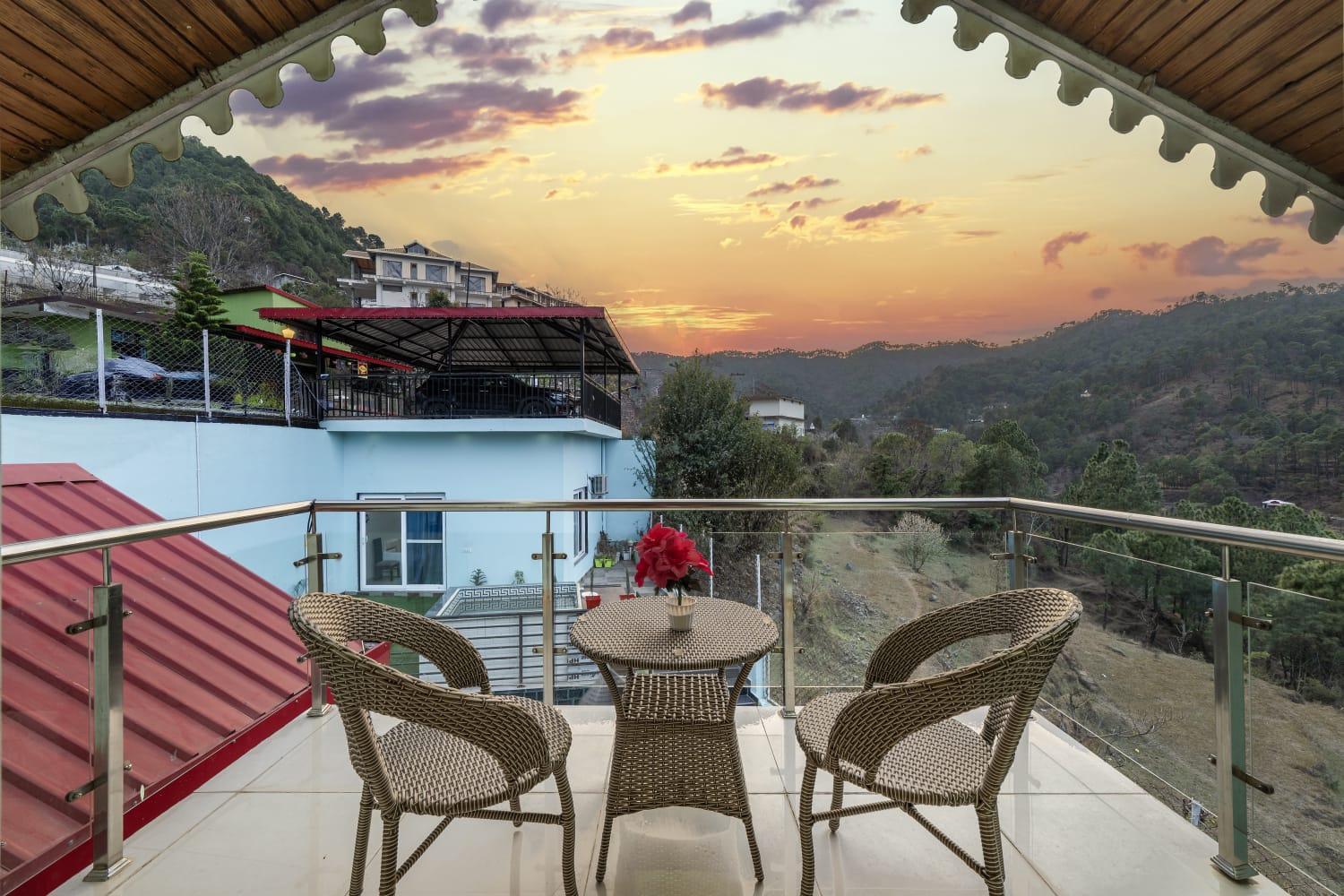 The Summer House Kasauli I Party & Music I Sky Bonfire I Managed By Exotic Stays Экстерьер фото